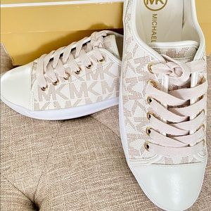 👟❗️ MK City Sneakers